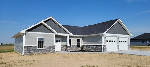 Tiny photo for 363 Country Court, Loogootee, IN 47553 (MLS # 202612224)