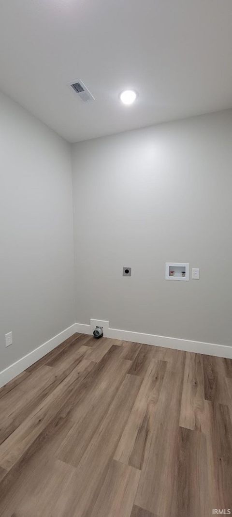 Tiny photo for 363 Country Court, Loogootee, IN 47553 (MLS # 202612224)