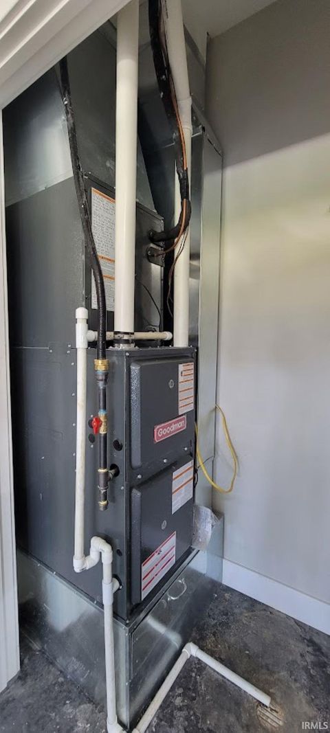 Tiny photo for 363 Country Court, Loogootee, IN 47553 (MLS # 202612224)