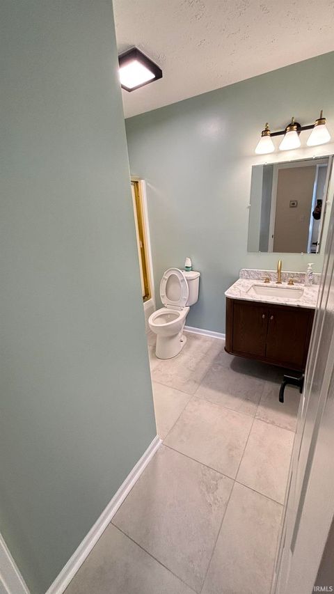 Tiny photo for 3106 Winthrop Lane, Kokomo, IN 46902 (MLS # 202609643)