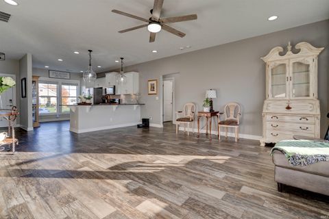 Tiny photo for 9828 Massey Drive, Evansville, IN 47725 (MLS # 202544955)