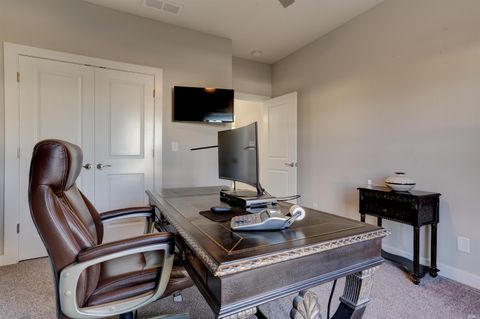 Tiny photo for 9828 Massey Drive, Evansville, IN 47725 (MLS # 202544955)