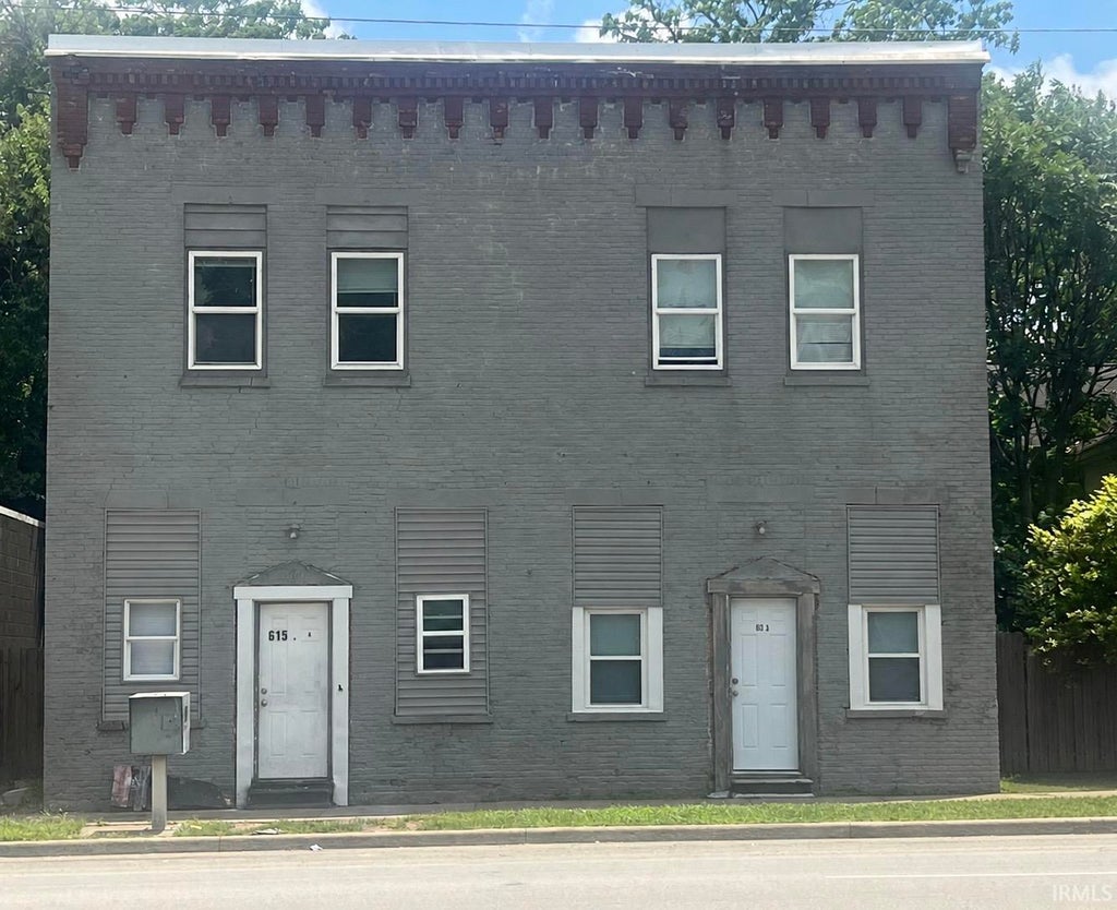 Photo of 613 615 N Fulton Avenue, Evansville, IN 47710 (MLS # 202622893)