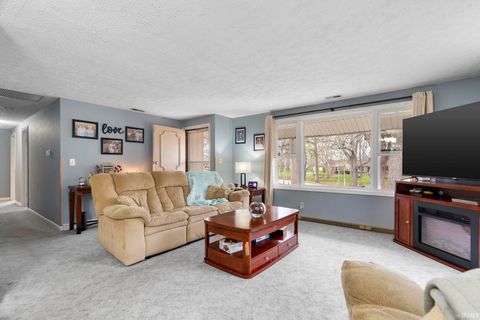 Tiny photo for 8277 Timber Lane, Lafayette, IN 47905 (MLS # 202612351)