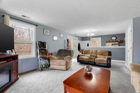 Tiny photo for 8277 Timber Lane, Lafayette, IN 47905 (MLS # 202612351)