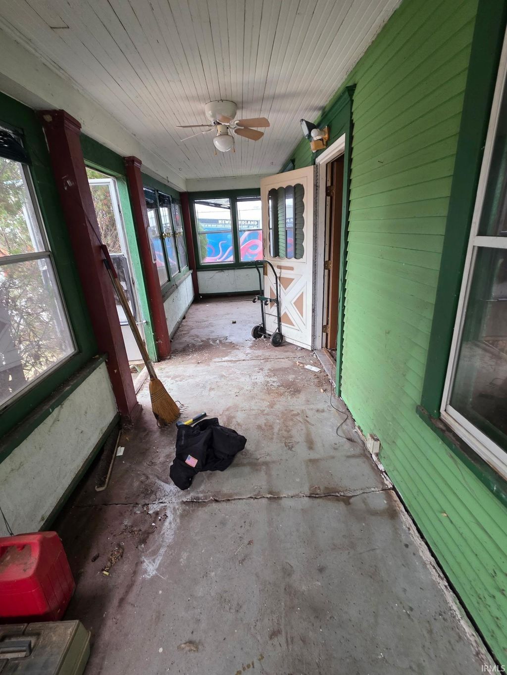 Photo of 1306 S Shore Drive, Elkhart, IN 46516 (MLS # 202607903)