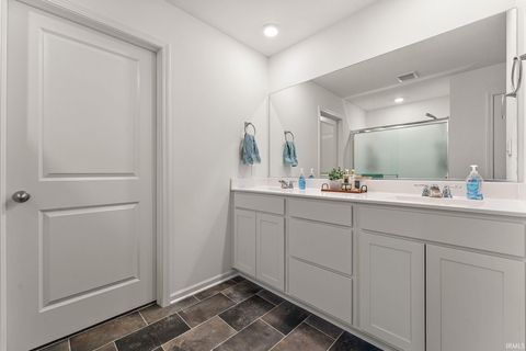 Tiny photo for 10454 Privet Drive, Crown Point, IN 46307 (MLS # 202613504)