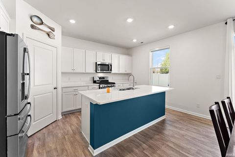 Tiny photo for 10454 Privet Drive, Crown Point, IN 46307 (MLS # 202613504)
