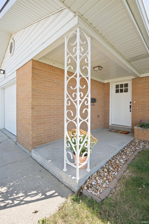 Tiny photo for 1312 N Manor Drive, Marion, IN 46952 (MLS # 202643730)