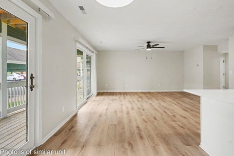 Tiny photo for 18115-B Bulla Road #B, South Bend, IN 46635 (MLS # 202644793)