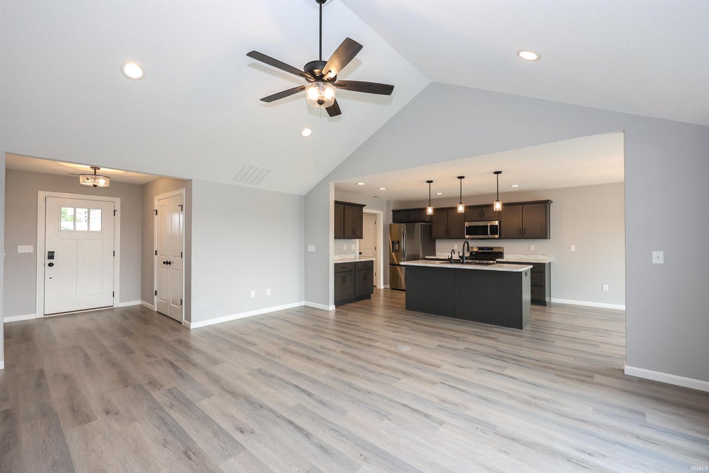 Photo of 14057 Ascari Cove, Fort Wayne, IN 46818 (MLS # 202637443)