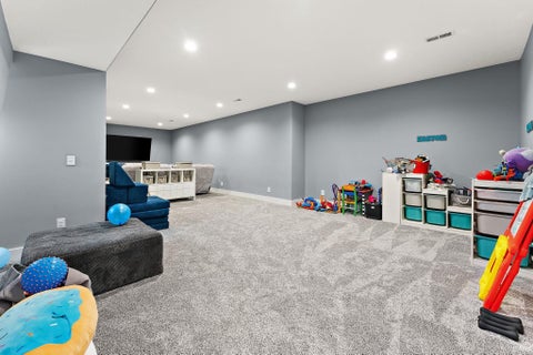 Tiny photo for 112 Lavender Court, New Carlisle, IN 46552 (MLS # 202622432)