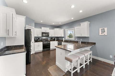Tiny photo for 112 Lavender Court, New Carlisle, IN 46552 (MLS # 202622432)