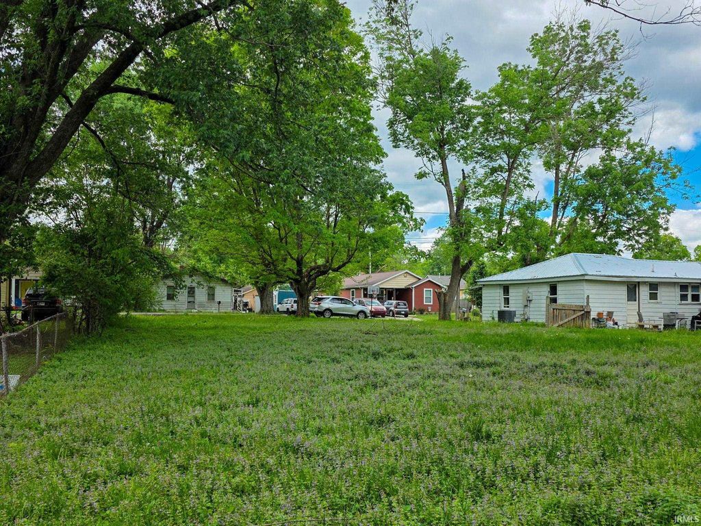 Photo of TBD S Madison Street, Bloomington, IN 47401 (MLS # 202615548)