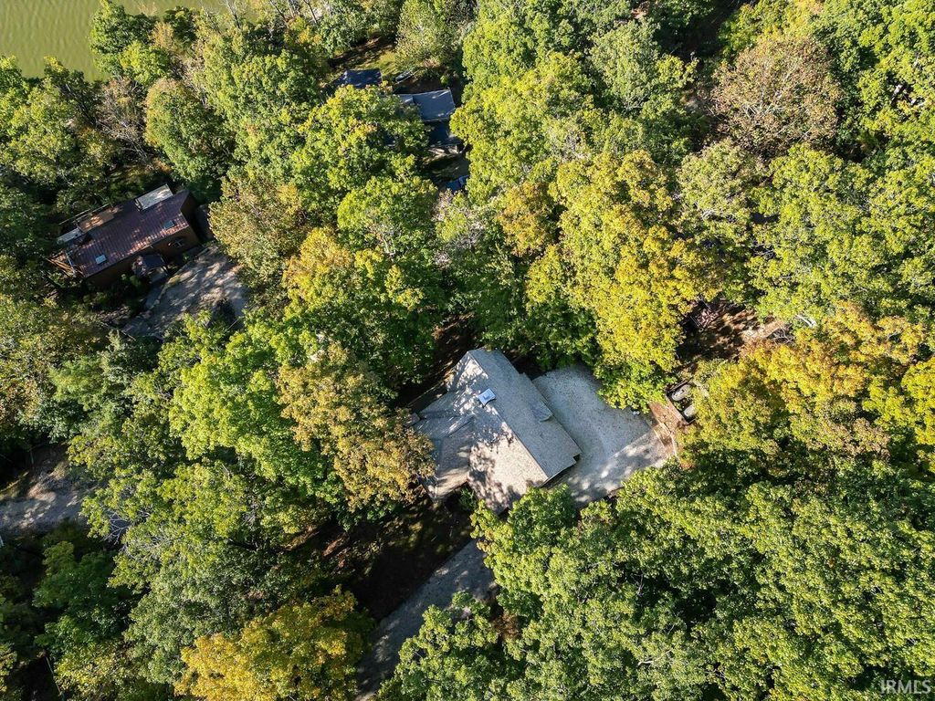 Photo of 9002 E Agate Avenue, Nashville, IN 47448 (MLS # 202603789)