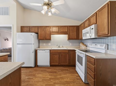 Tiny photo for 1402 Barrington Drive, Auburn, IN 46706 (MLS # 202615925)