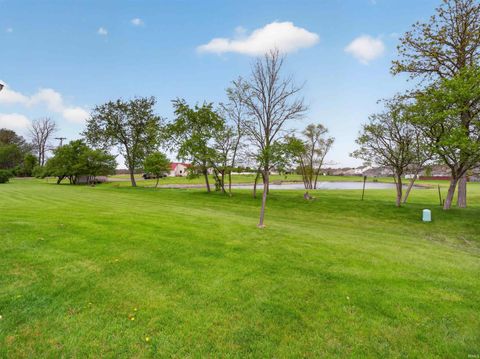 Tiny photo for 1402 Barrington Drive, Auburn, IN 46706 (MLS # 202615925)