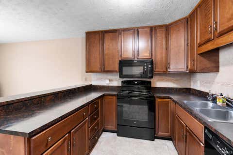 Tiny photo for 2022 Sweetbriar Court, Lafayette, IN 47905 (MLS # 202630529)