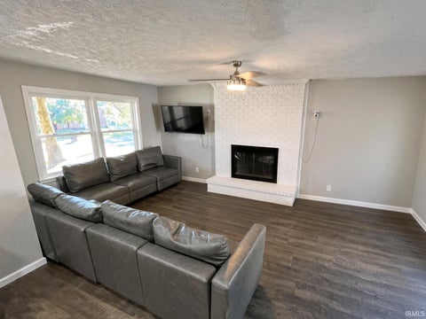 Tiny photo for 7388 Lenn Lane, Newburgh, IN 47630 (MLS # 202643679)