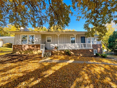 Photo of 7388 Lenn Lane, Newburgh, IN 47630 (MLS # 202643679)