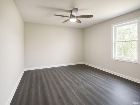 Tiny photo for 7388 Lenn Lane, Newburgh, IN 47630 (MLS # 202643679)