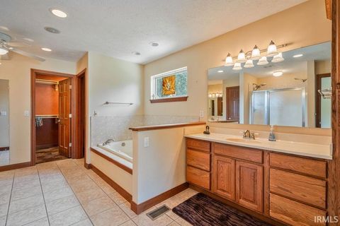 Tiny photo for 11821 Crestview Boulevard, Kokomo, IN 46901 (MLS # 202533005)