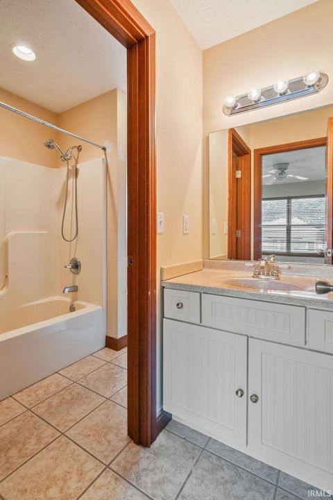 Tiny photo for 11821 Crestview Boulevard, Kokomo, IN 46901 (MLS # 202533005)