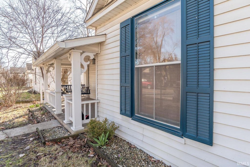 Photo of 813 W Kirkwood Avenue, Bloomington, IN 47401 (MLS # 202608243)