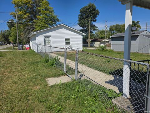 Tiny photo for 1200 E Wheeler Street, Kokomo, IN 46902 (MLS # 202535686)