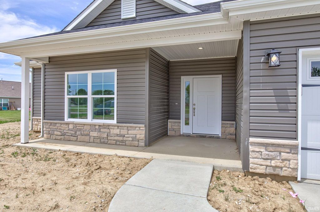 Photo of 9182 Mulligan Court, Elwood, IN 46036 (MLS # 202540066)