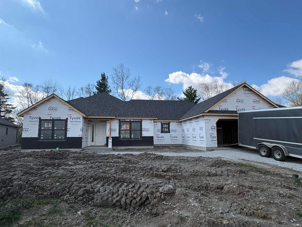 Photo of 1196 Farmington Drive, Bluffton, IN 46714 (MLS # 202612156)