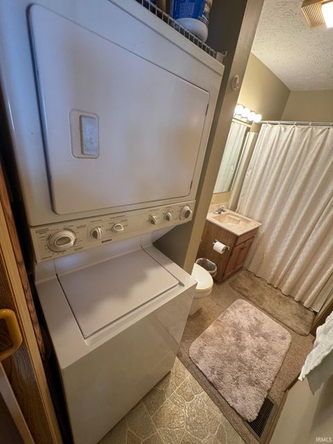 Tiny photo for 3213 Barrett Road, Rochester, IN 46975 (MLS # 202612974)