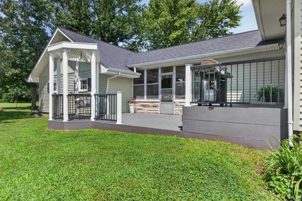 Photo of 308 N State RD 14 Highway, Akron, IN 46910 (MLS # 202629575)