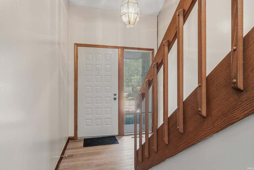 Photo of 2910 Cutter Cove, Fort Wayne, IN 46815 (MLS # 202632237)