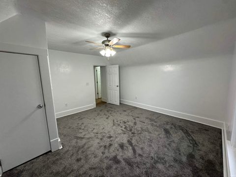 Tiny photo for 749 S Webster Street, Kokomo, IN 46901 (MLS # 202608210)