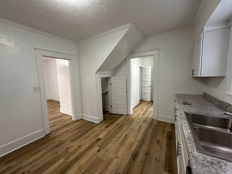 Tiny photo for 749 S Webster Street, Kokomo, IN 46901 (MLS # 202608210)