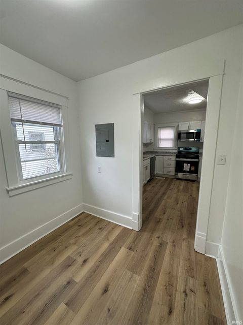 Tiny photo for 749 S Webster Street, Kokomo, IN 46901 (MLS # 202608210)