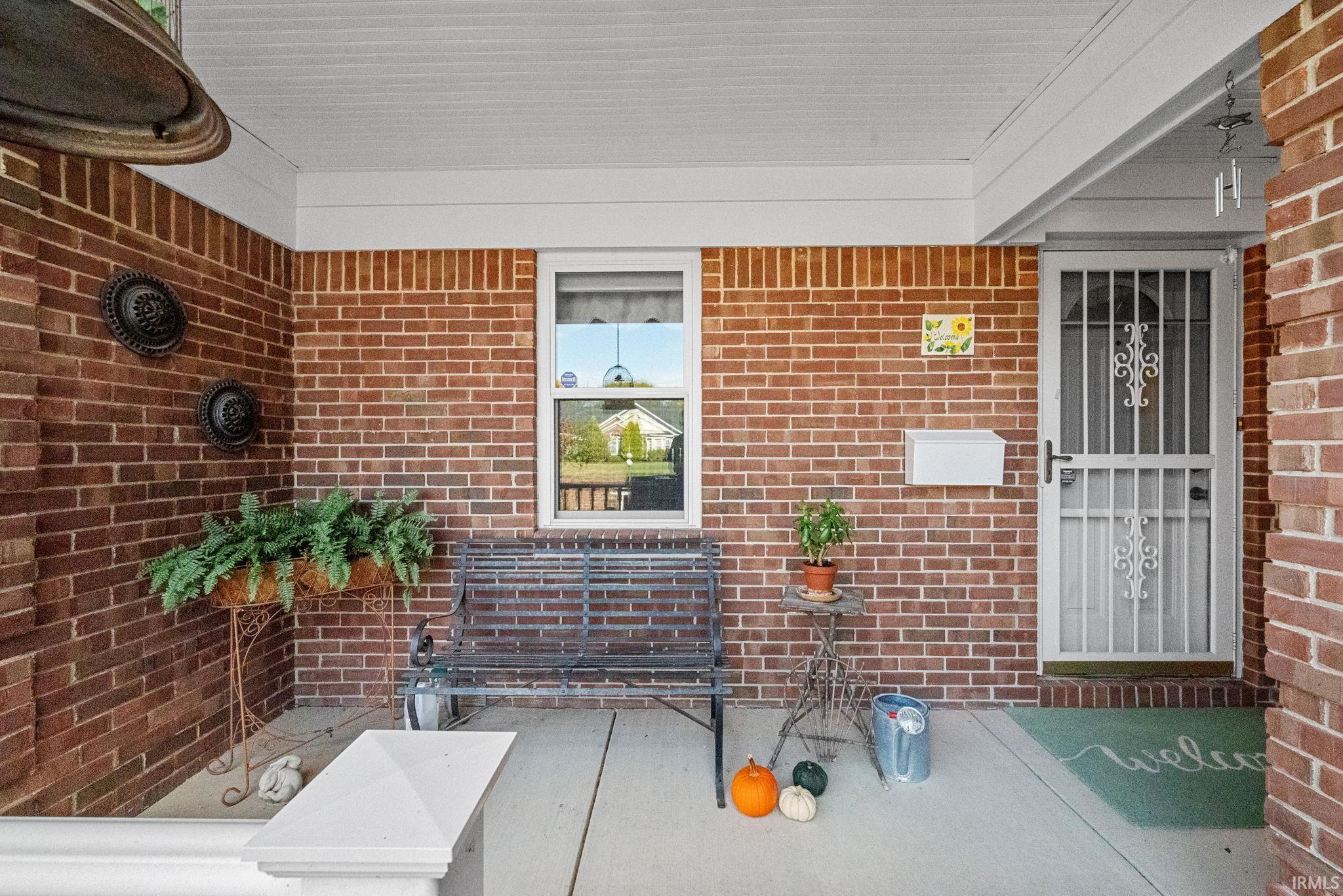 Frankfort, Indiana 46041, United States, 2 Bedrooms Bedrooms, ,2 BathroomsBathrooms,Residential,Active,229860