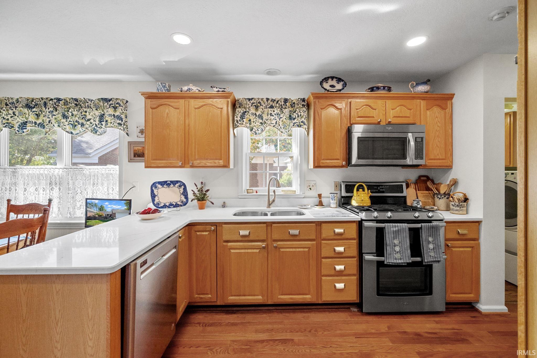 Frankfort, Indiana 46041, United States, 2 Bedrooms Bedrooms, ,2 BathroomsBathrooms,Residential,Active,229860