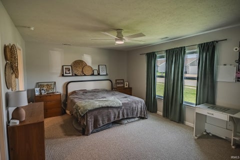 Tiny photo for 2684 Glastonbury Way, Lafayette, IN 47909 (MLS # 202627063)