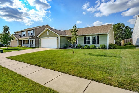 Tiny photo for 2684 Glastonbury Way, Lafayette, IN 47909 (MLS # 202627063)