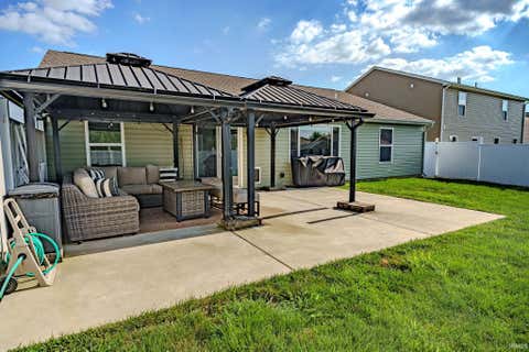 Tiny photo for 2684 Glastonbury Way, Lafayette, IN 47909 (MLS # 202627063)
