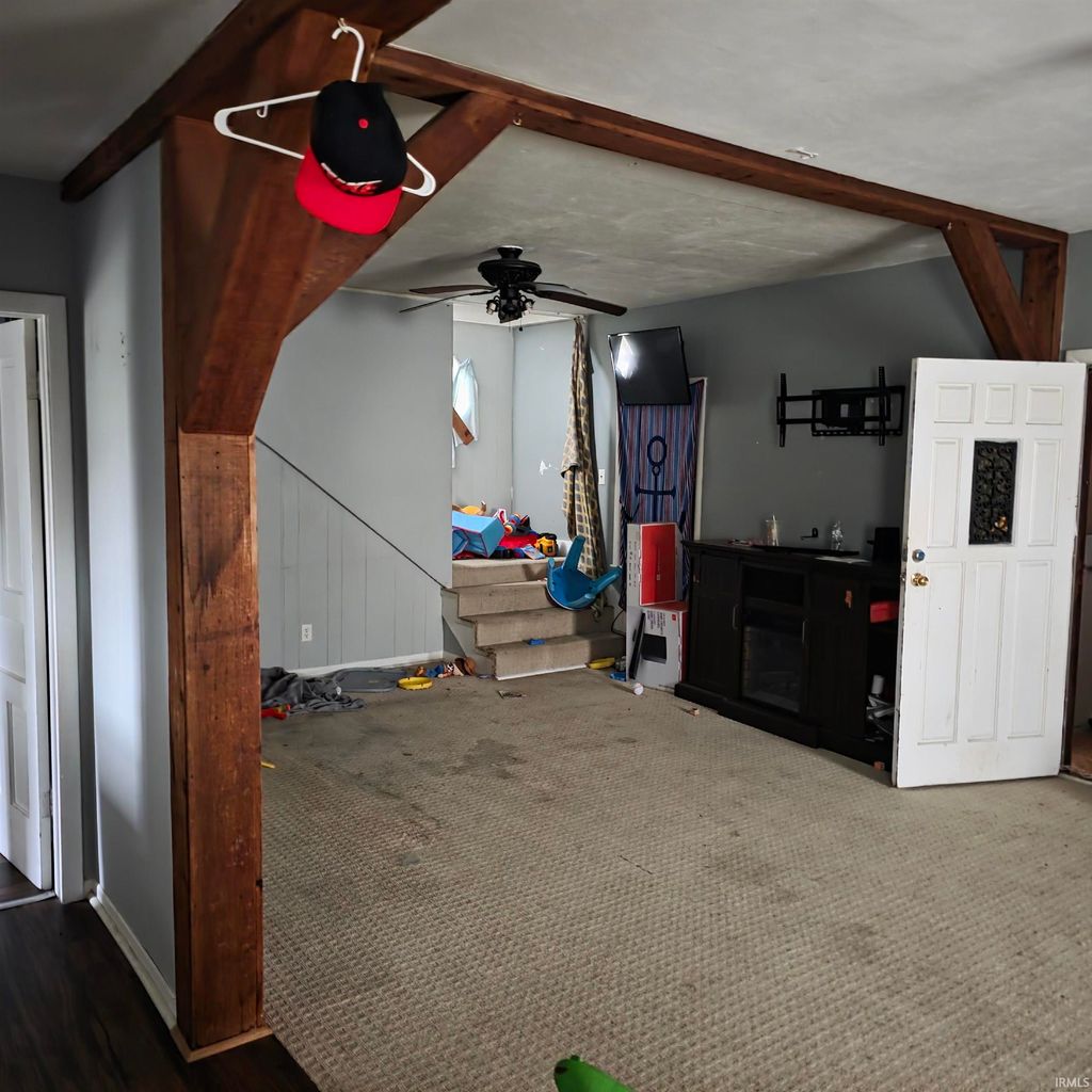 Photo of 4990 W 400 N, Winchester, IN 47394 (MLS # 202613330)