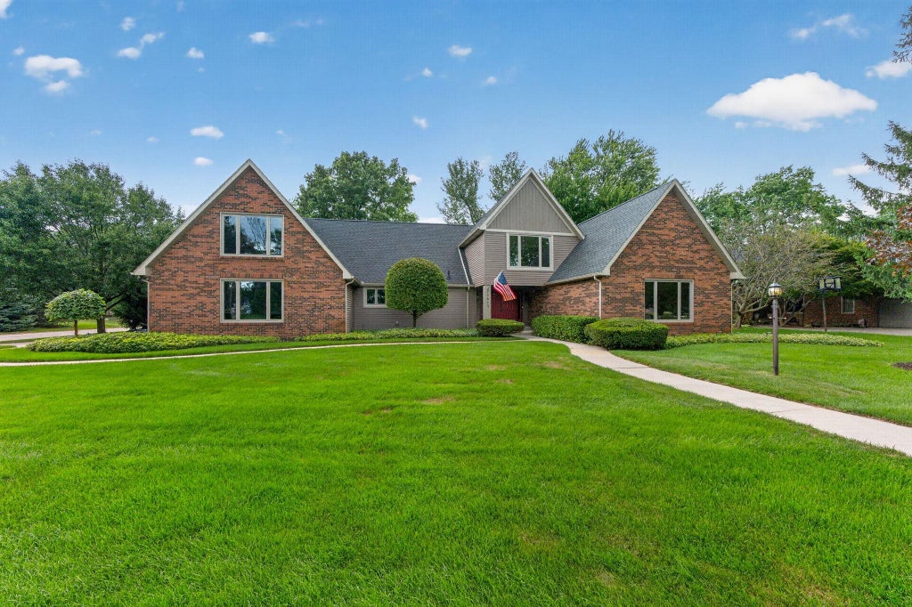 Photo of 22613 Weatherby Lane, Elkhart, IN 46514 (MLS # 202636929)
