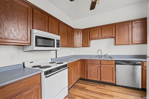 Tiny photo for 1308 South Street, Lafayette, IN 47901 (MLS # 202617638)