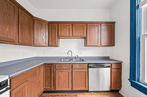 Tiny photo for 1308 South Street, Lafayette, IN 47901 (MLS # 202617638)