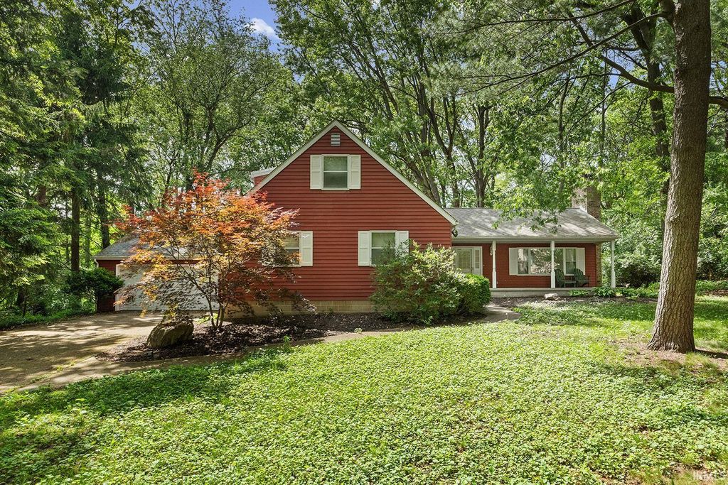 Photo of 3512 Capilano Drive, West Lafayette, IN 47906 (MLS # 202619311)