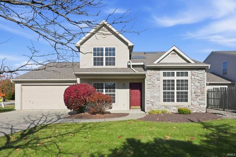 Photo of 5602 Thornbriar Lane, Fort Wayne, IN 46835 (MLS # 202544776)