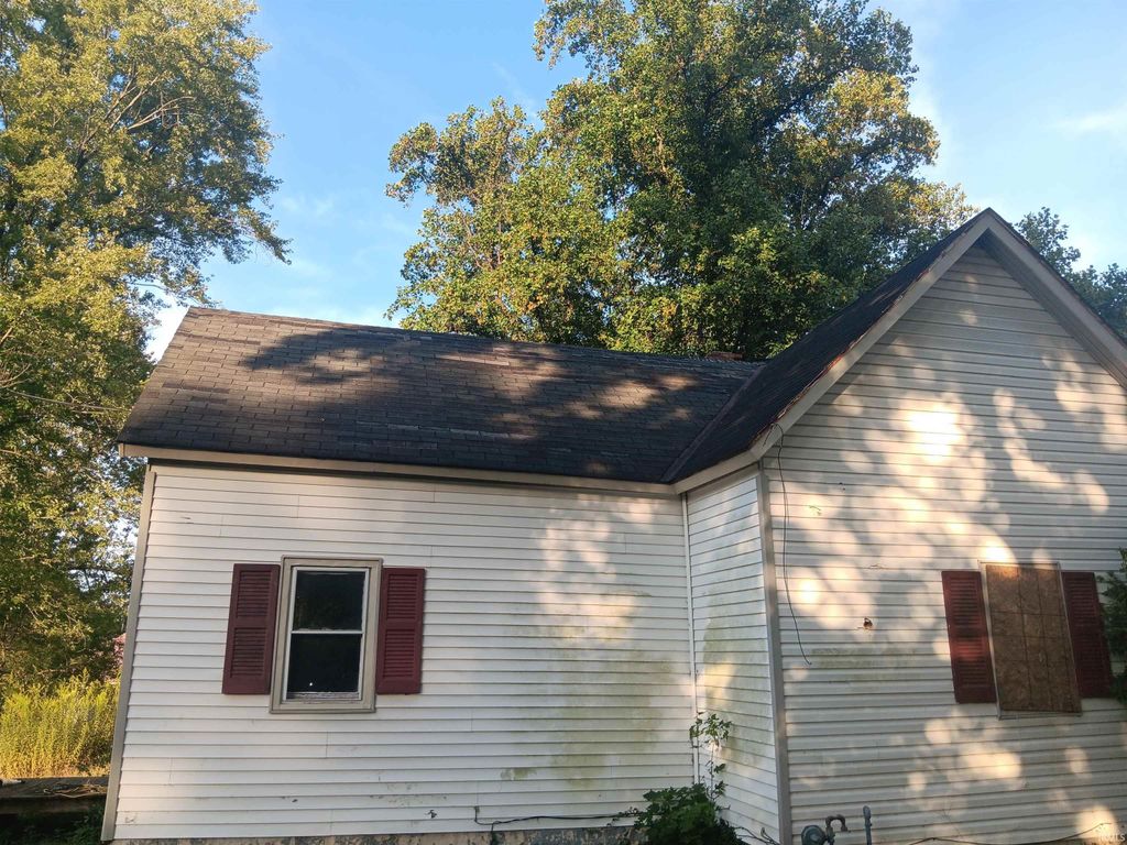 Photo of 407 N Ledgerwood Street, Carlisle, IN 47838 (MLS # 202541727)