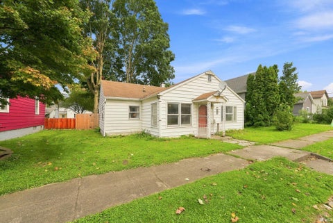 Tiny photo for 431 Day Street, Logansport, IN 46947 (MLS # 202633680)